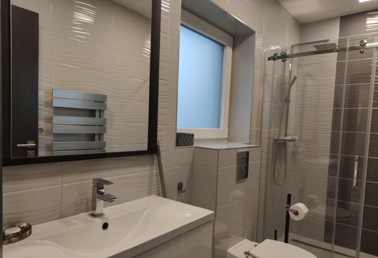 Aqua Solar Apartmanhaz Miskolc Eksteriør bilde